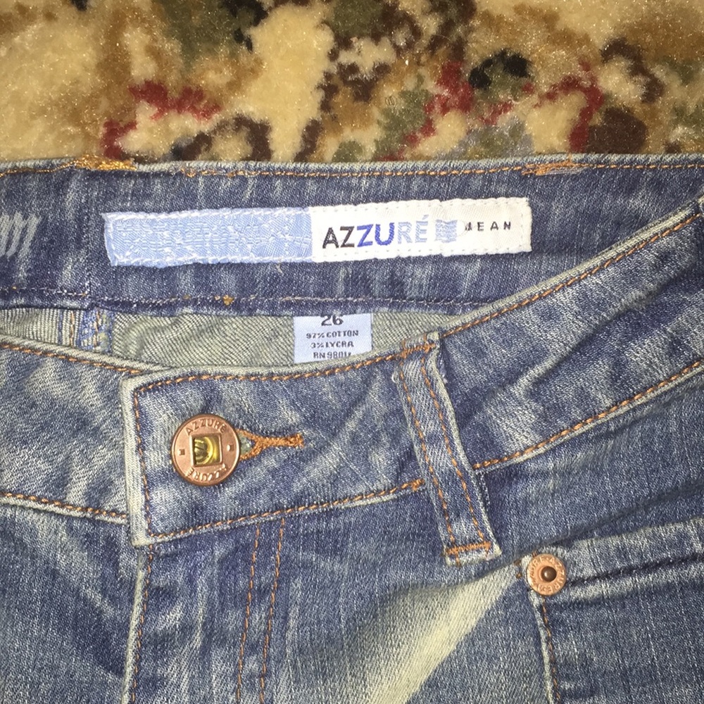 Azure Jeans - Picture 3 of 6